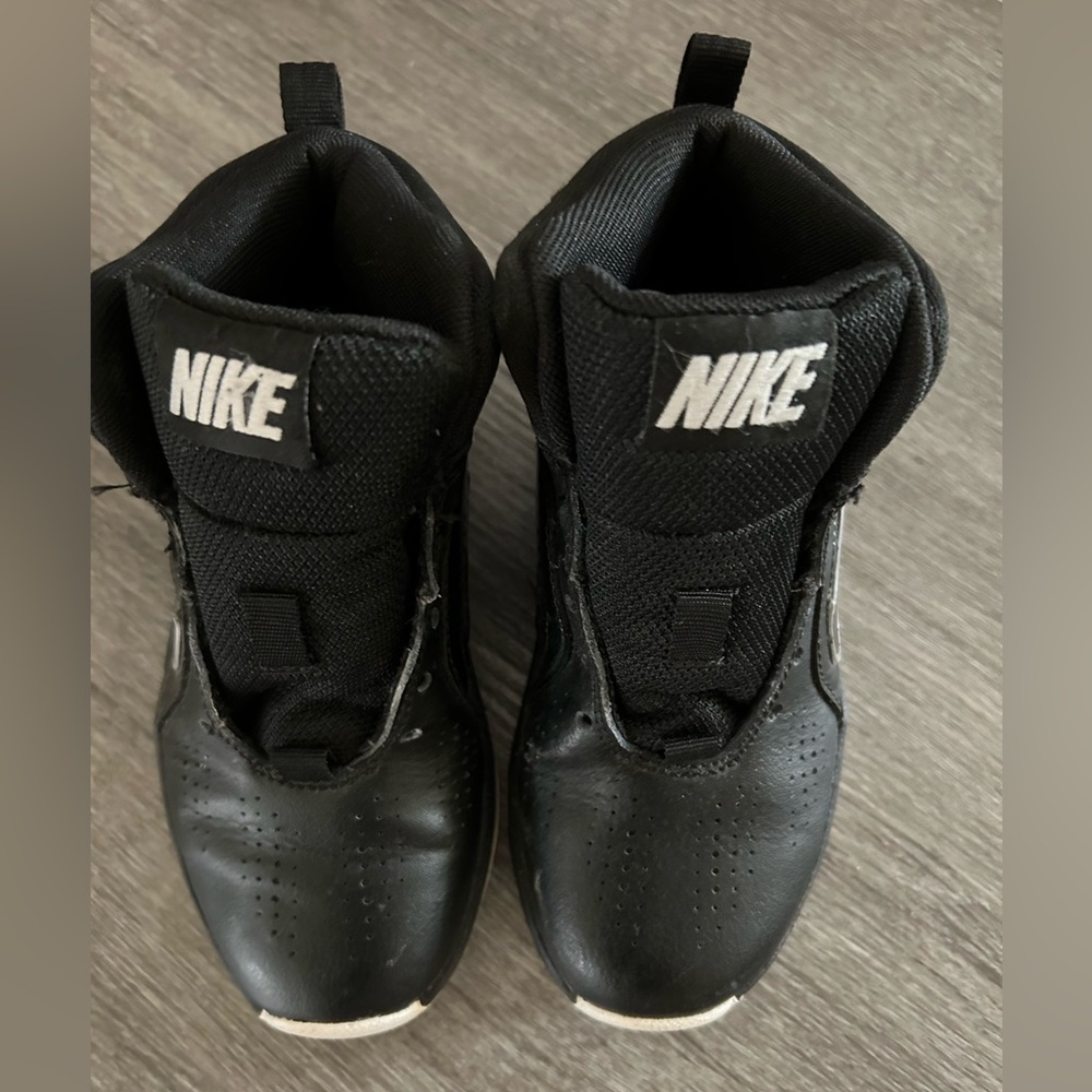 Boys Nike High Tops in Black. Childs Size 12 Gently Loved